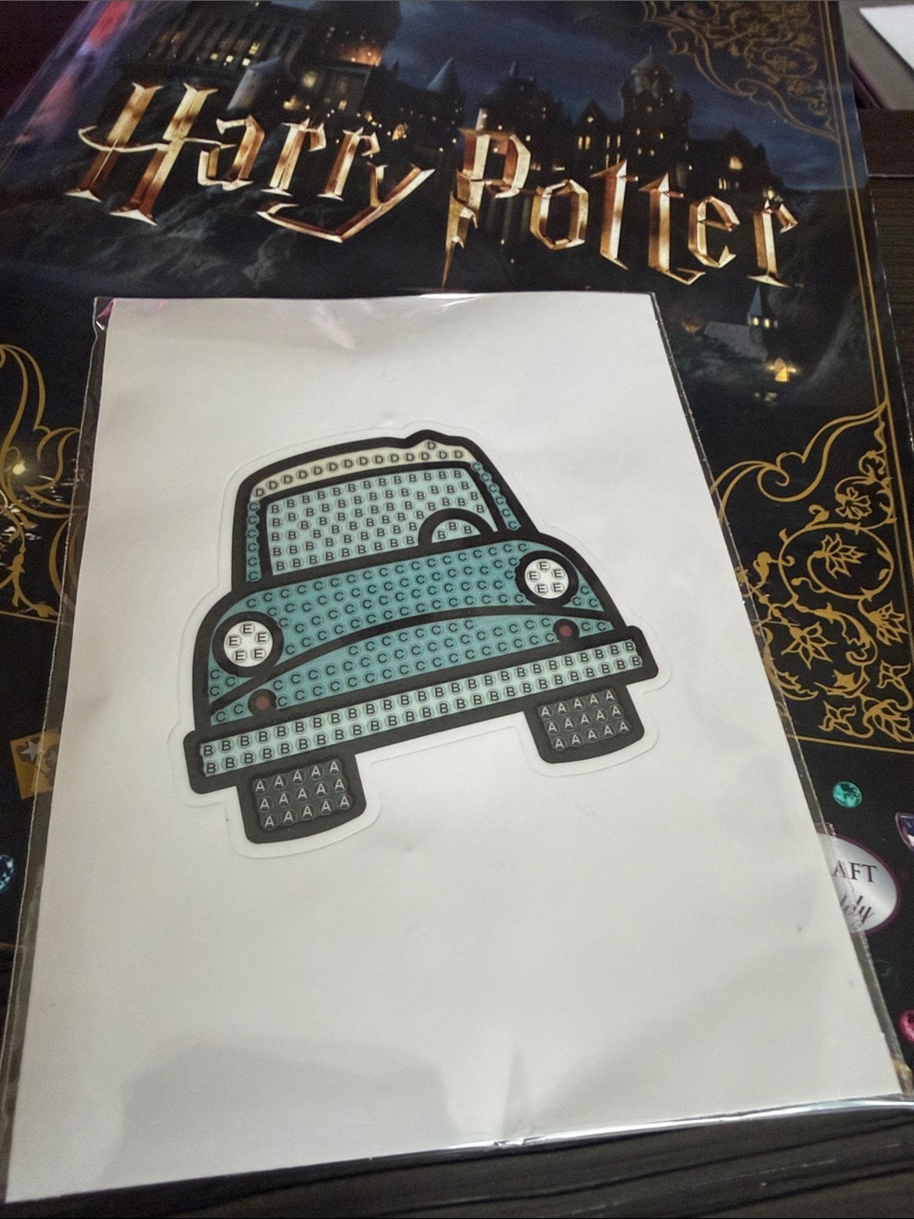 Harry Potter Crystal Art Sticker Ford Anglia Craft Pack - Teal & White